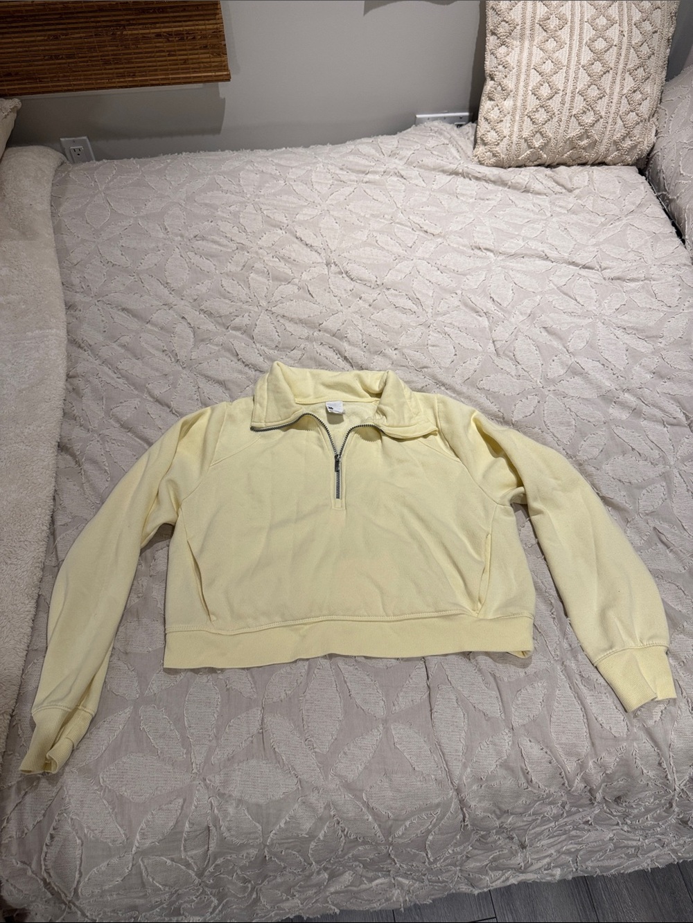 Cropped Light Yellow Half-Zip Pullover Sweatshirt